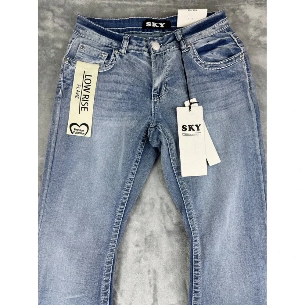 New Women's Jeans SZ 7/28 Low Rise Flare western Skull Embellished Denim Bootcut - Picture 6 of 12